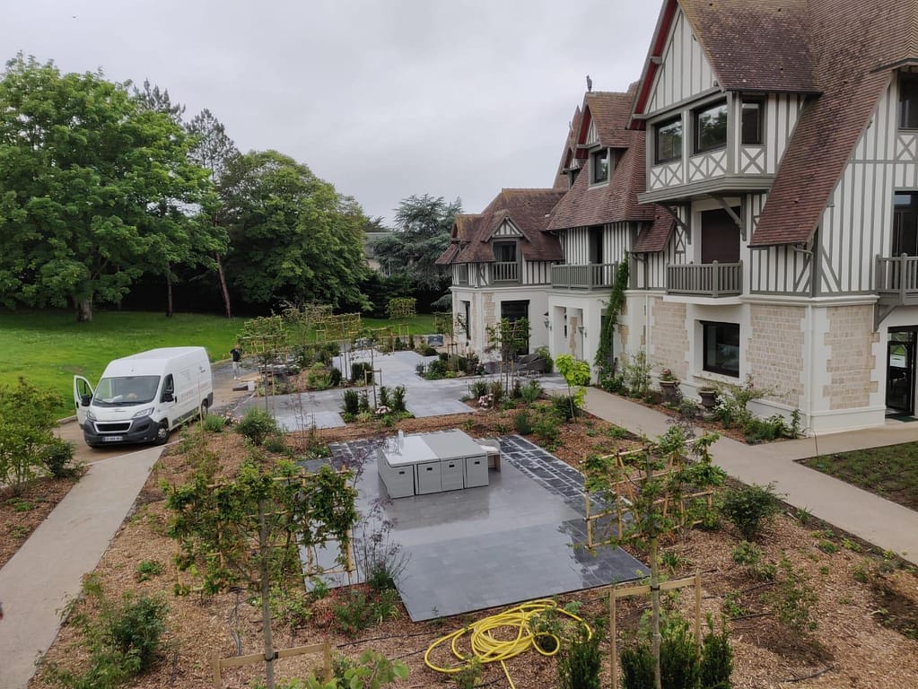 Rénovation de sols à Deauville - Pose de parquet et carrelage - Dumaine Carrelage